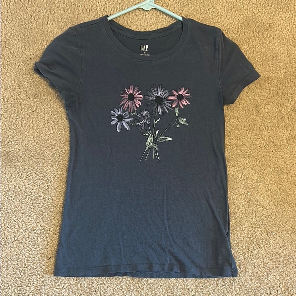 Women's Floral T-Shirt